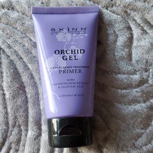 SKINN orchid gel primer